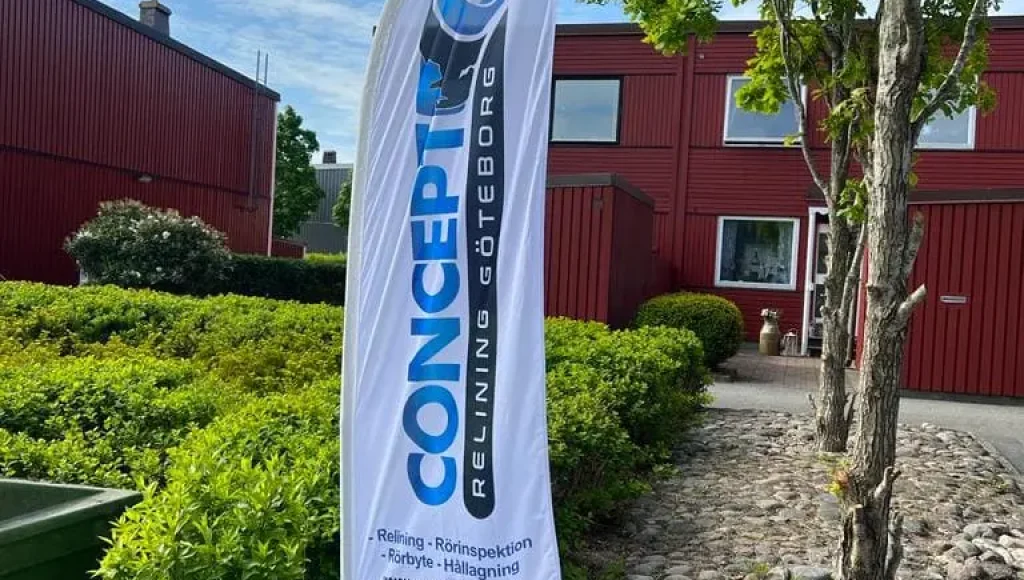 Concept Relinings företagsflagga vid relining i Göteborg